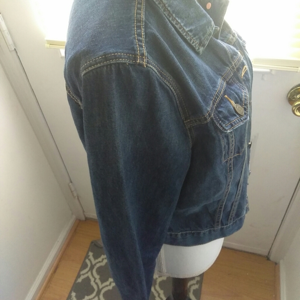 Old Navy Denim Jacket - Picture 5 of 5